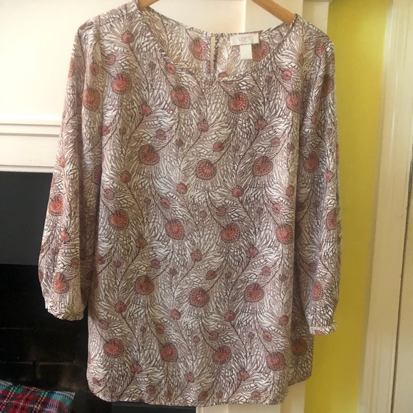 LOFT Peacock Feather Pattern Blouse Pink Tan - Size Large - Picture 3 of 16